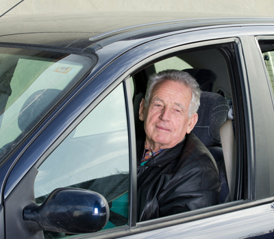 Cataratas en personas mayores al volante