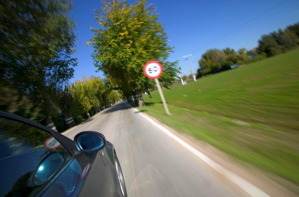 Renovar carné de conducir: La DGT aplica controles integrales para detectar a los conductores multi-infractores.