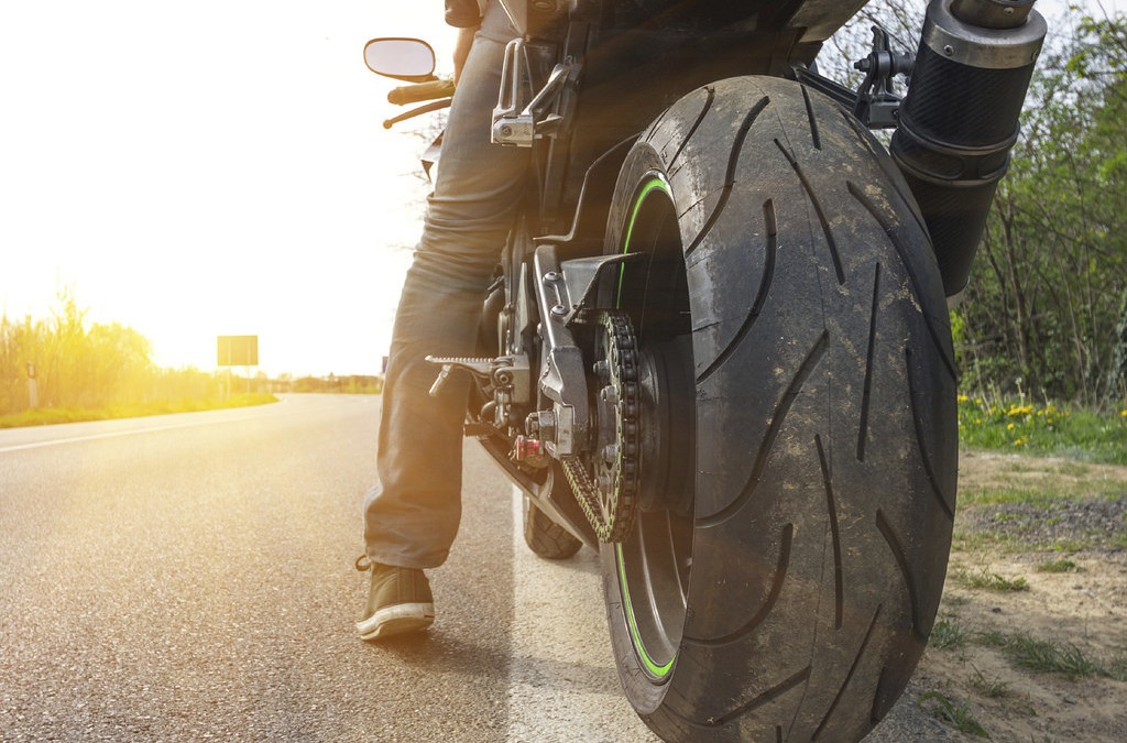 Renovar carné de conducir: Cuando la moto es tu herramienta de trabajo: buenas prácticas para conducir con seguridad