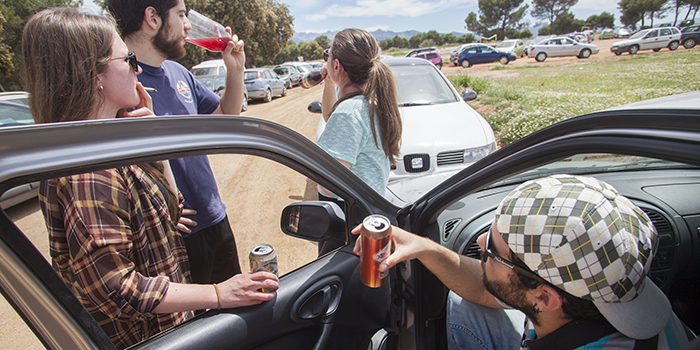 Psicotécnicos: Los universitarios españoles más proclives a beber alcohol y conducir