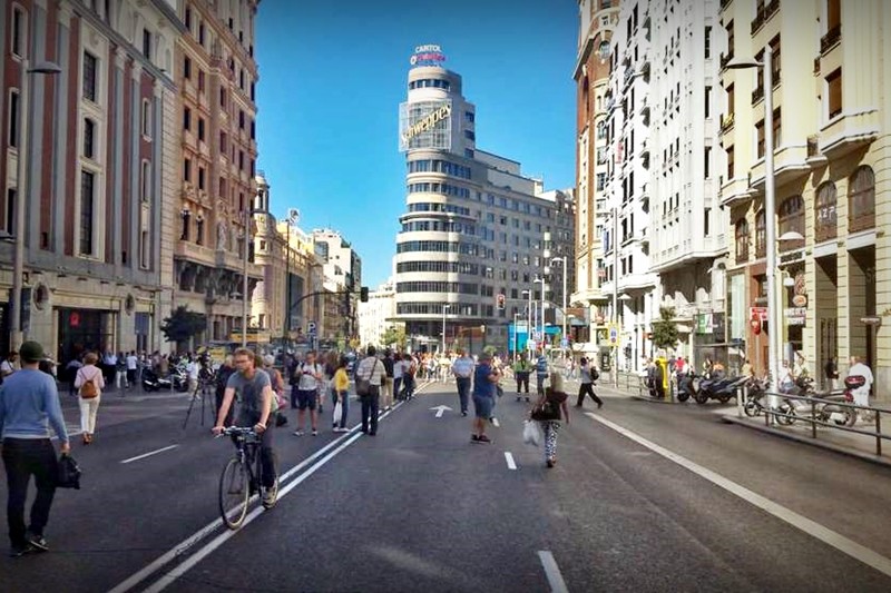 Renovar carné de conducir: El tráfico en el centro de las ciudades ¿está destinado a desaparecer?