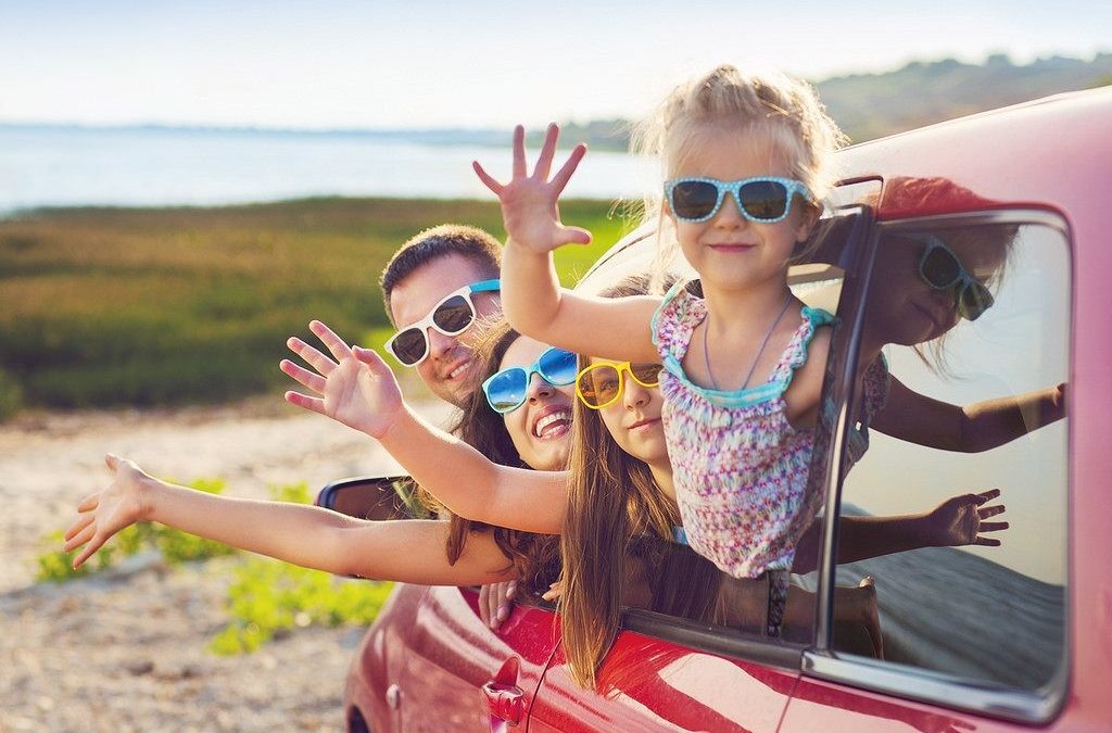 Renovar carné de conducir: ¿Cuándo llegamos?: Siete ideas para entretener a los niños en el coche