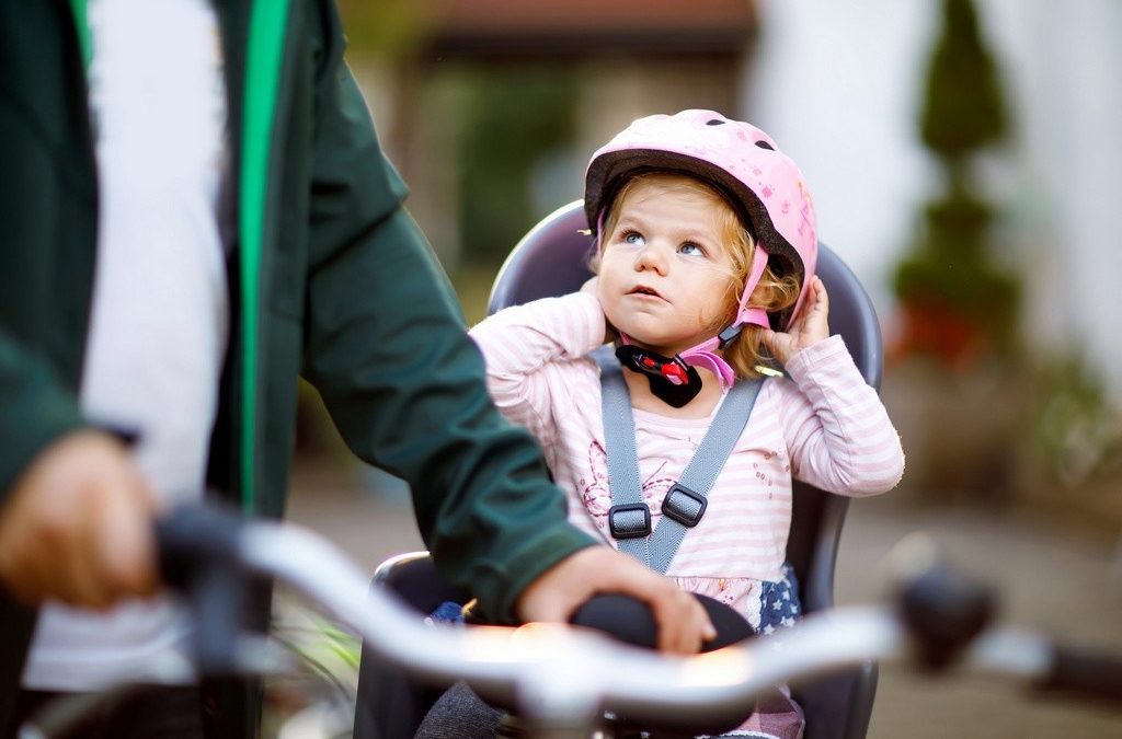 Psicotécnicos: Cómo llevar a los niños en bicicleta de forma segura